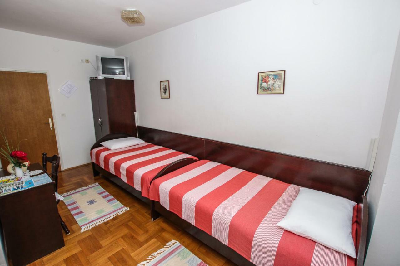 Apartmani Janja Poreč Exterior foto